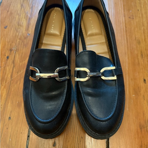 Kelly & Katie Black Loafers with Gold Accent - Picture 2 of 3